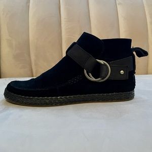 UGG Side Buckle Zip up Ankle Boots